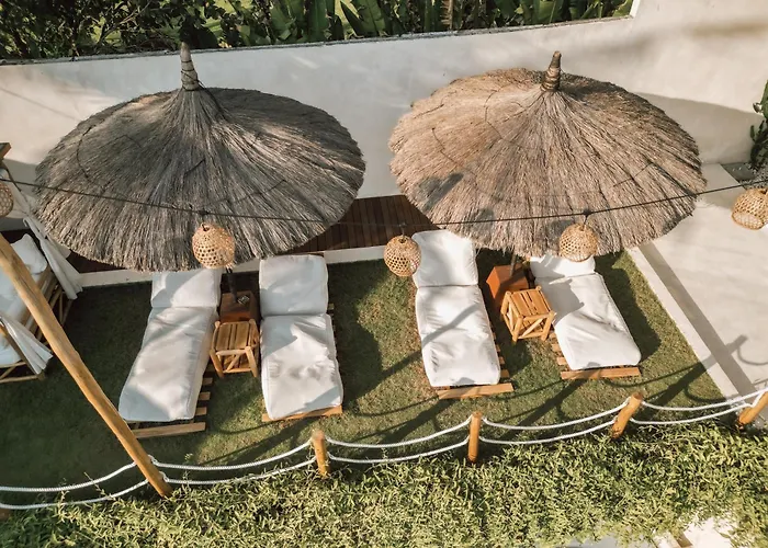 Bocce Villa *